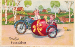 MEISJES MET MOTORFIETS   ​ FILLES AVEC MOTOS - Boriss, Margret