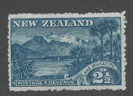 25132) New Zealand  1902 2nd Watermark Mint Hinge * Paper Piece Stuck On Back - Nuovi