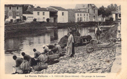 France - Le Marais Poitevin - Coulon - Un Groupe De Laveuses - Animé -  -  Carte Postale Ancienne - Andere & Zonder Classificatie