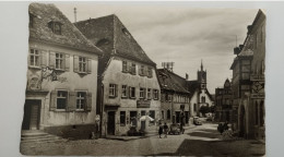 Uffenheim / Mittelfranken , Marktplatz, Geschäfte, VW Käfer, 1955 - Noerdlingen