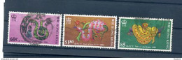 A17984)Hong Kong 555 + 557 - 558 Gest. - Used Stamps