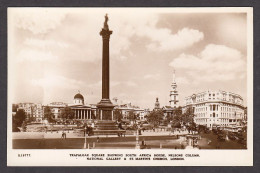 111050/ LONDON, Trafalgar Square, South Africa House, Nelsons Column, National Gallery & St. Martin's Church - Trafalgar Square