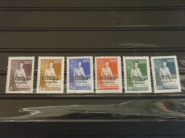 CAISSE BLEUE / FINLANDE  : Timbres Neuf ** MNH Surchargés  ITA KARJALA - Unused Stamps