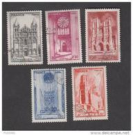 France Oblitérés - N° 663 à 667 - Cathédrales - 1944 -TB - Usados