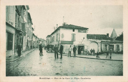 Rouillac * Rue De La Gare Et Place Gambetta * Débit De Tabac Tabacs TABAC * Villageois - Rouillac