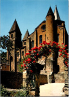 8-12-2023 (1 W 39) France - Eglise Ste Foy De Conques (Route St Jacques De Compostelle) - Arbres