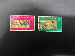 (stamp 8-12-2023) Hong Kong (2 Used Stamps) - Usati