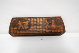 C165 Ancien Porte Pipe ? - Bois Décoré - Poggiapipe