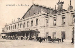 . 13 . MARSEILLE . Gare Saint-Chales . Attelages . - Bahnhof, Belle De Mai, Plombières