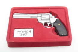 Vintage TOY GUN : Pistolas & Revólveres RBA Python 357 - L=11cm - 19??s - Keywords : Cap - Revolver - Pistol - Armes Neutralisées