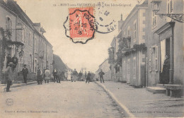 CPA 39 MONT SOUS VAUDREY / RUE LEON GUGNARD - Autres & Non Classés