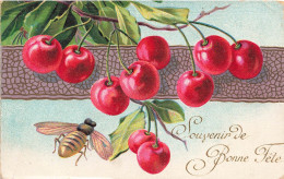 FÊTES ET VOEUX - Souvenir De Bonne Fête - Une Abeille Sur Des Prunes Rouges - Colorisé - Carte Postale Ancienne - Autres & Non Classés