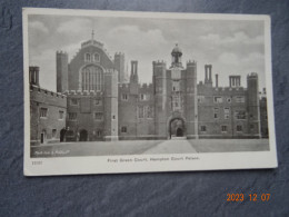 FIRST GREEN COURT - Hampton Court