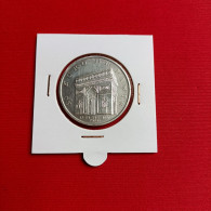 PIECE 30 EUROS ARGENT SAPEURS POMPIERS DE PARIS - Euro Delle Città