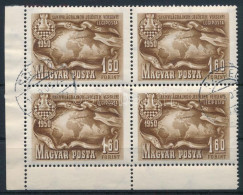 O 1950 Sakk 1,60Ft ívsarki Négyestömb Lemezhibával / Mi 1094 Corner Block Of 4 With Plate Variety - Other & Unclassified