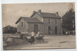 Les Moutiers Les Mauxfaits GARE (RARE VUE) - Moutiers Les Mauxfaits