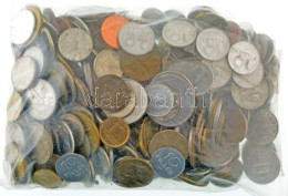 Vegyes, Magyar és Külföldi érmetétel Mintegy ~1kg Súlyban T:vegyes Mixed, Hungarian And Foreign Coin Lot (~1kg) C:mixed - Sin Clasificación