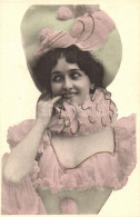 * T2 Lady, Golden Decorated Postcard - Unclassified