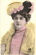 * T2 Lady In Pink Dress, Golden Decorated Postcard - Sin Clasificación