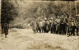 * T2/T3 1917 Útépítő Orosz Fogoly Munkásszázad Az Úz Völgyében / WWI Russian POWs (prisoners Of War) Road Construction W - Non Classés