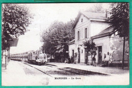 MANDRES - LA GARE - Mandres Les Roses