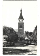 80   Chaulnes -  L'eglise Et Le Jeu De Paume - Chaulnes