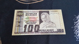 Madagascar - 100 Francs- A 43 - Etat : NEUF - Autres & Non Classés
