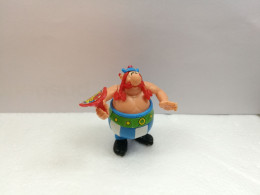 Kinder :  K91 N09  Asterix 1991 - Obelix Mit Blumen - Montables