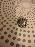 Ancien Bouton Aluminium Blason - Boutons