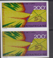 UPU - CENTRAL AFRICAN REP -   - WROLD UPU DAY 200FR IMPERF PAIR  MINT NEVER HINGED - UPU (Wereldpostunie)