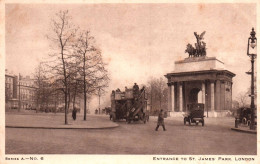 20578  ENTRANCE TO ST JAMES PARK   LONDON  ( 2 Scans) - Whitehall