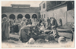 CPA - ALGERIE - BATNA - Le Marché (Marchands De Dattes) - Batna