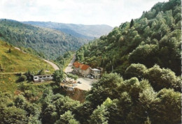 Carte Postale: VOSGES: LE THILLOT, Col Des Croix, Hôtel Perce-Neige. - Le Thillot