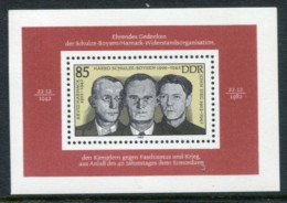 DDR 1983  Resistance Fighters Block MNH / **.  Michel Block 70 - Neufs