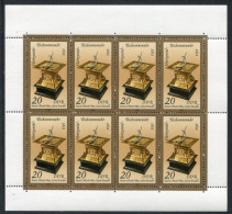 DDR 1983  Antique Sundials 20 Pf. Sheetlet MNH / **.  Michel 2798 Kb - 1981-1990