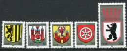 DDR 1983 Town Arms  MNH / **.  Michel 2817-21 - Nuovi