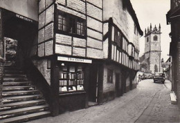 AK 185714 ENGLAND - Shrewsbury - Fish Street - The Bear Steps - Shropshire