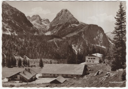 Ehrwalderalm, 1494 M, Tirol - Bergstation Gondel - Sesselbahn 1502 M - Sonnenspitze - (Tirol, Österreich/Austria) - Ehrwald