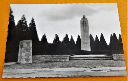 LANGEMARK  -  Canadees Monument  -   Monument Canadien - Langemark-Pölkapelle