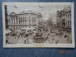 PICCADILLY CIRCUS - Piccadilly Circus