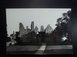 Great Britain - Scotland  -  Postcard - Photo - Tolquhon Castle From North Front - Crown - Unused - Aberdeenshire