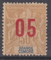 GRANDE COMORE : VARIETE SURCHARGE ESPACEE N° 25A NEUF * GOMME AVEC CHARNIERE - Neufs