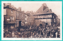 744 - SAINT CERE - PLACE DU MERCADIAL - Saint-Céré