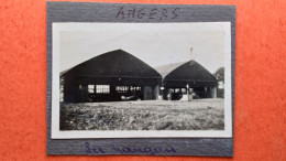 Photo (49) Angers. Aviation.  Les Hangars . (5A.n°133) - Espace