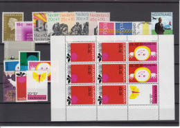 Netherlands 1971 - Full Year MNH ** - Verzamelingen