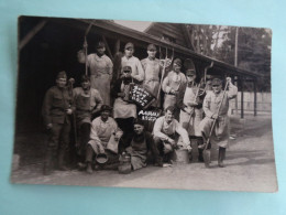 Suisse - Aarau -  Carte Photo -  Beau Plan De Militaires - Militaria - - Aarau