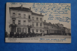 Schaerbeek 1904: Ecole Moyenne Des Filles Animée Avec Attelages - Schaarbeek - Schaerbeek