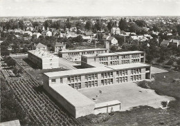 CPSM Saint  Cyr Sur Loire Groupe Scolaire  Rolland Engerand - Saint-Cyr-sur-Loire