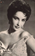 CELEBRITE -  Elizabeth Taylor - Actrice - Warner Bros - Carte Postale Ancienne - Beroemde Vrouwen