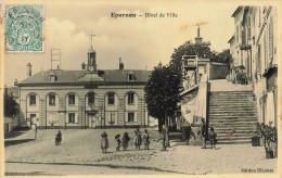 épernon * Place De L'hôtel De Ville * Mairie - Epernon